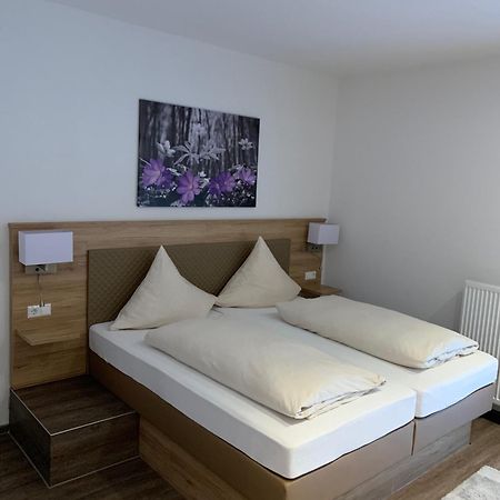 Hotel Anker Garni Раштатт Екстер'єр фото