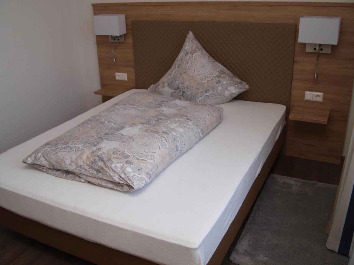 Hotel Anker Garni Раштатт Екстер'єр фото